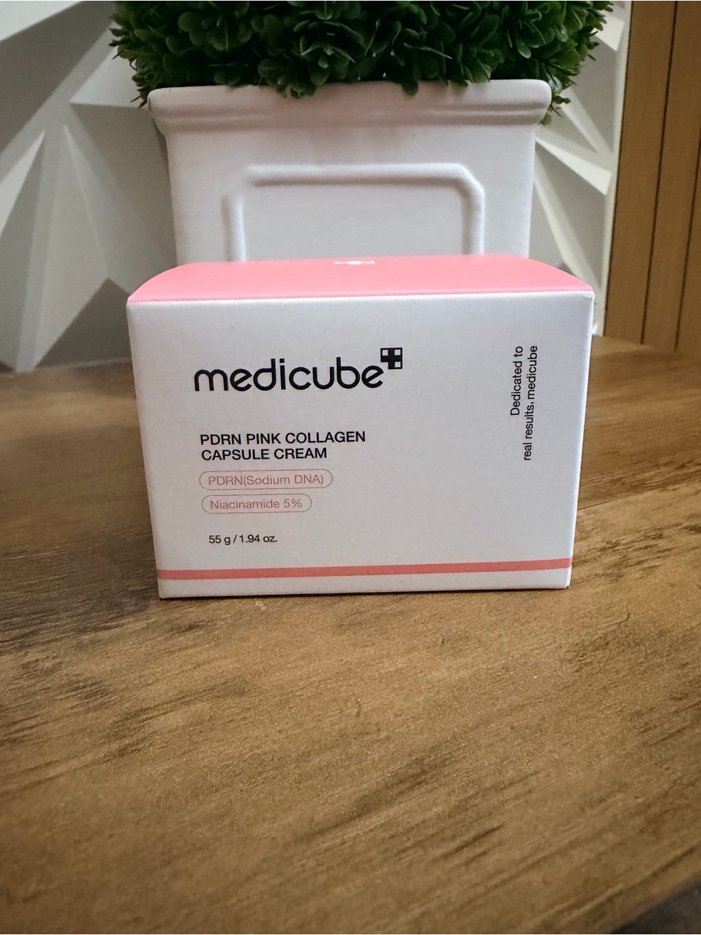 Medicube PDRN Pink Collagen Capsule Cream - Pink